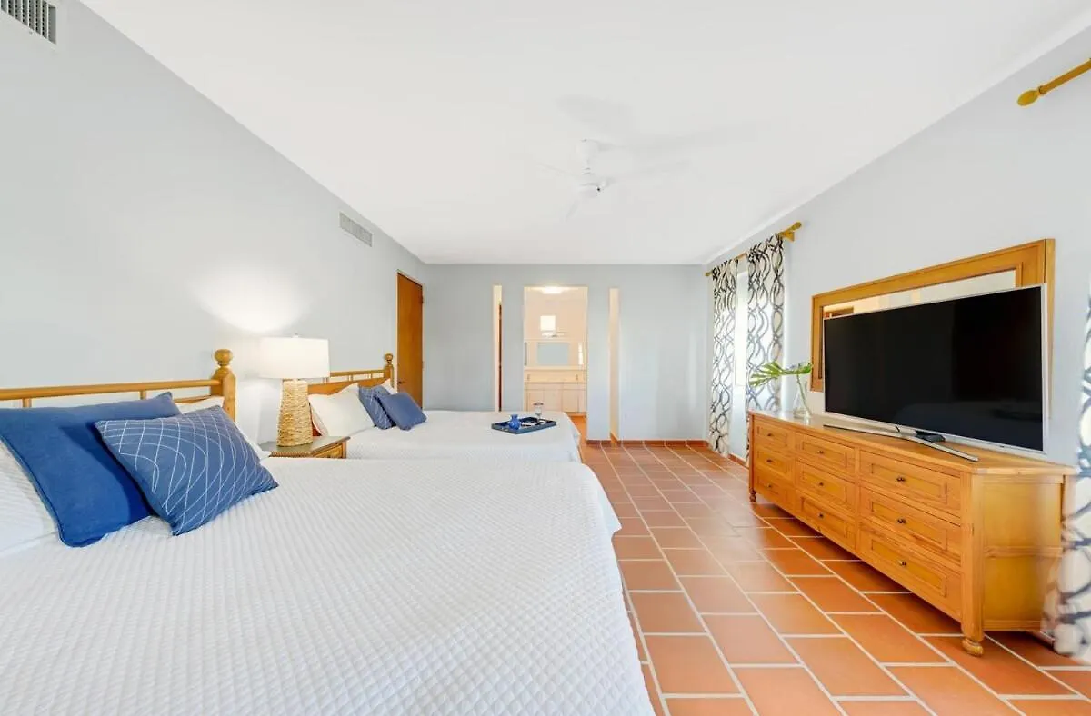 Vega Alta Villa Quenepa At Lakeside Villas בית נופש Vega Alta